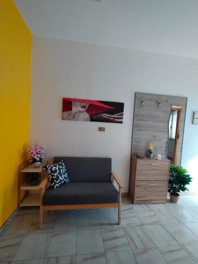Domu De Babbai Apartment Assemini Exterior photo